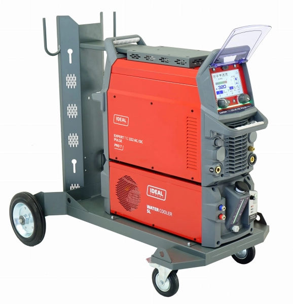 ee8ee8bec9098c2fbbbf7e3346615dd7