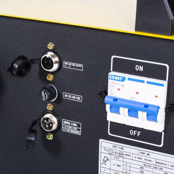 przecinarka-plazmowa-magnum-cut-160a-cnc (4).jpg