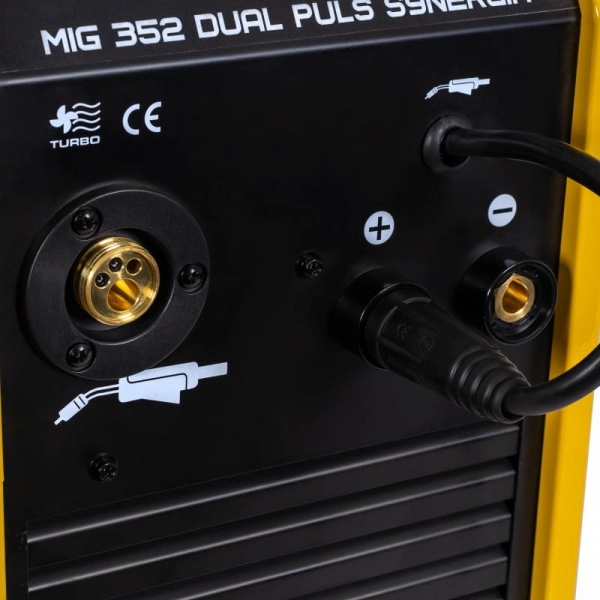 spawarka-inwerterowa-magnum-mig-mag-352-dual-puls-synergia-lcd-4x4-mb24-3 (10).jpg